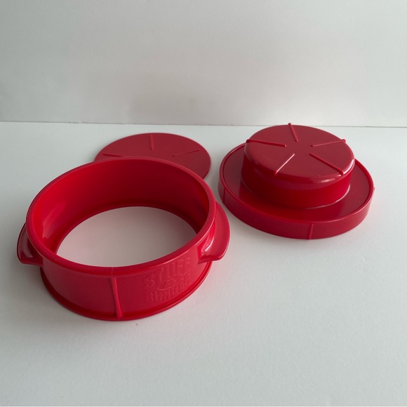 Stuff-a-burger press tool to use to make stuffed burgers - Picture 5 of 5